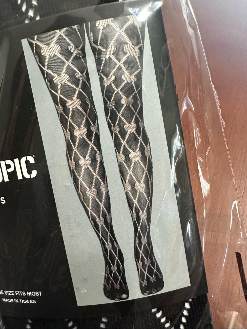 Hot Topic Black Grid Hearts Tights - Picture 2 of 4